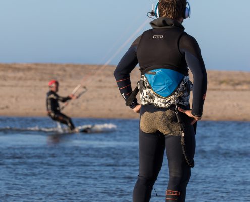 Einzelunterricht, Kitesurfen lernen auf Sardinien, Stehrevier, Lagune und Flachwasser